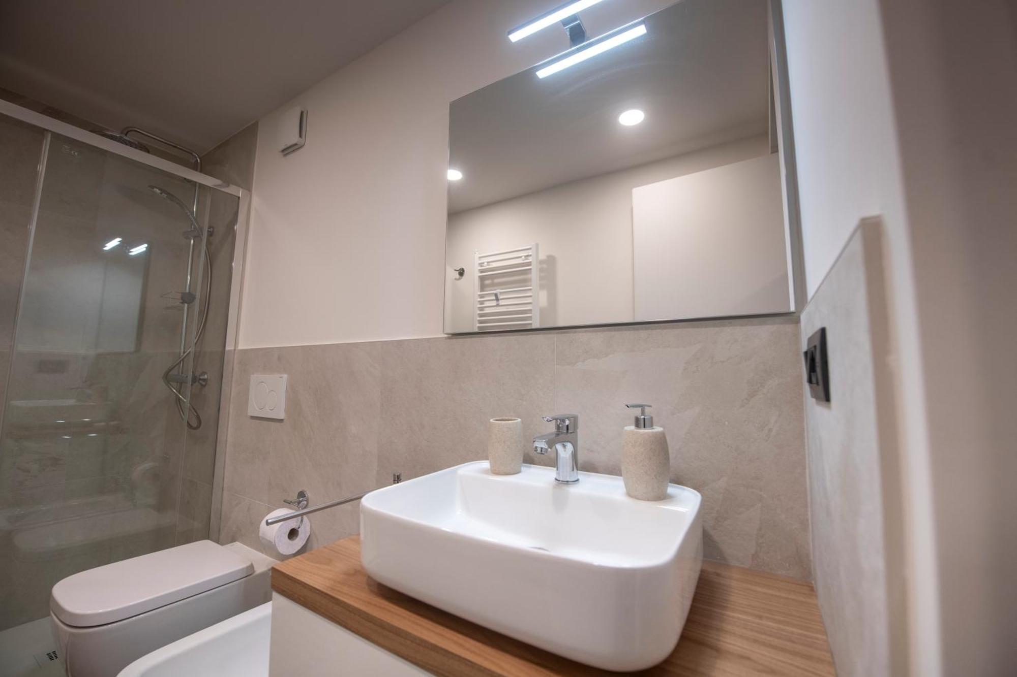 258 - The Loft In Largo Zecca - Luxury Nel Cuore Di Genova ภายนอก รูปภาพ