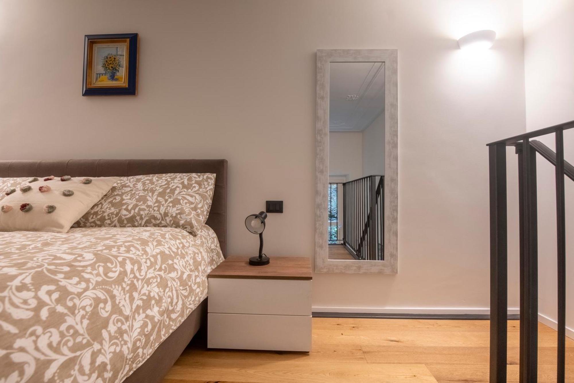 258 - The Loft In Largo Zecca - Luxury Nel Cuore Di Genova ภายนอก รูปภาพ