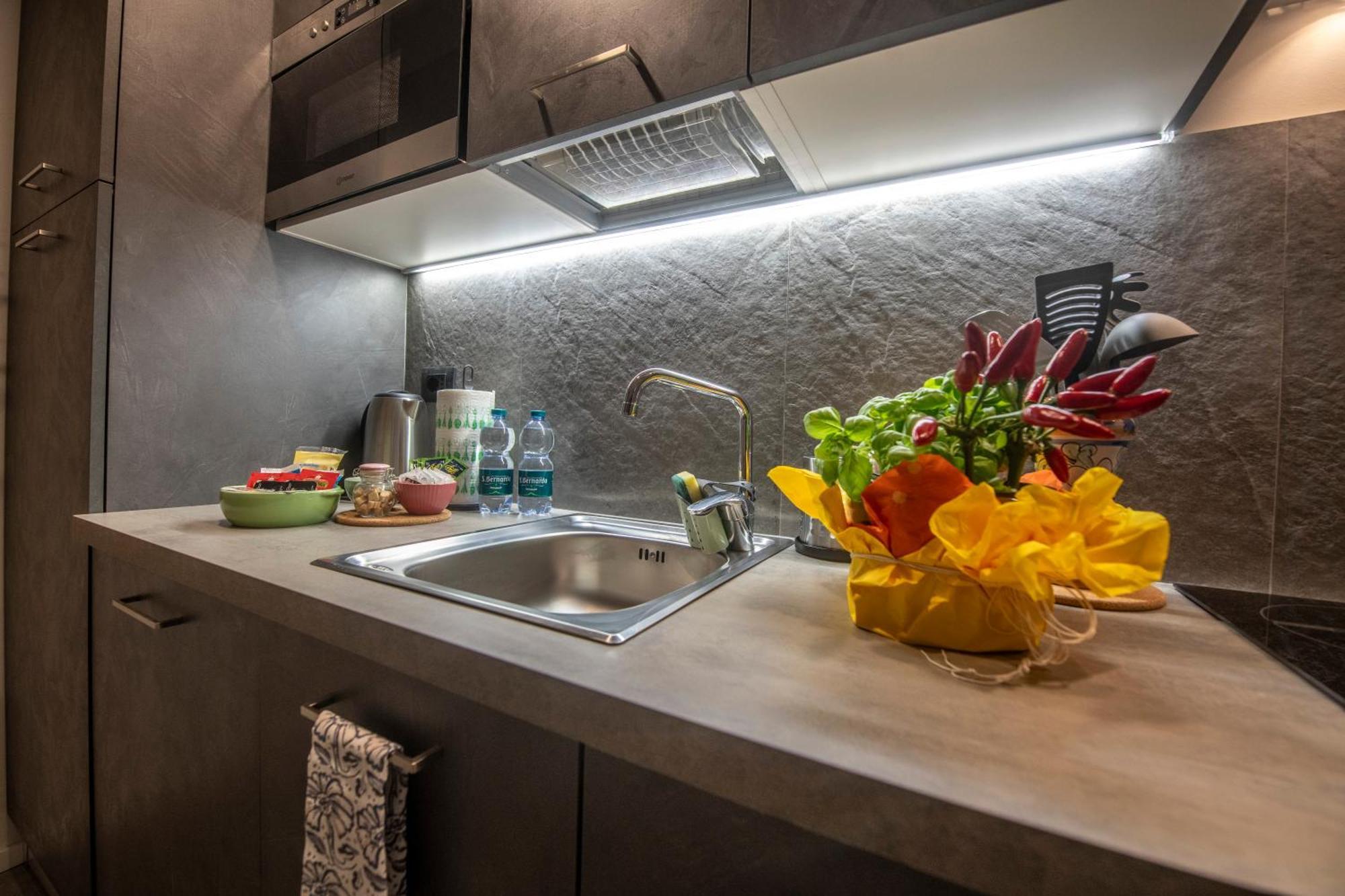 258 - The Loft In Largo Zecca - Luxury Nel Cuore Di Genova ภายนอก รูปภาพ